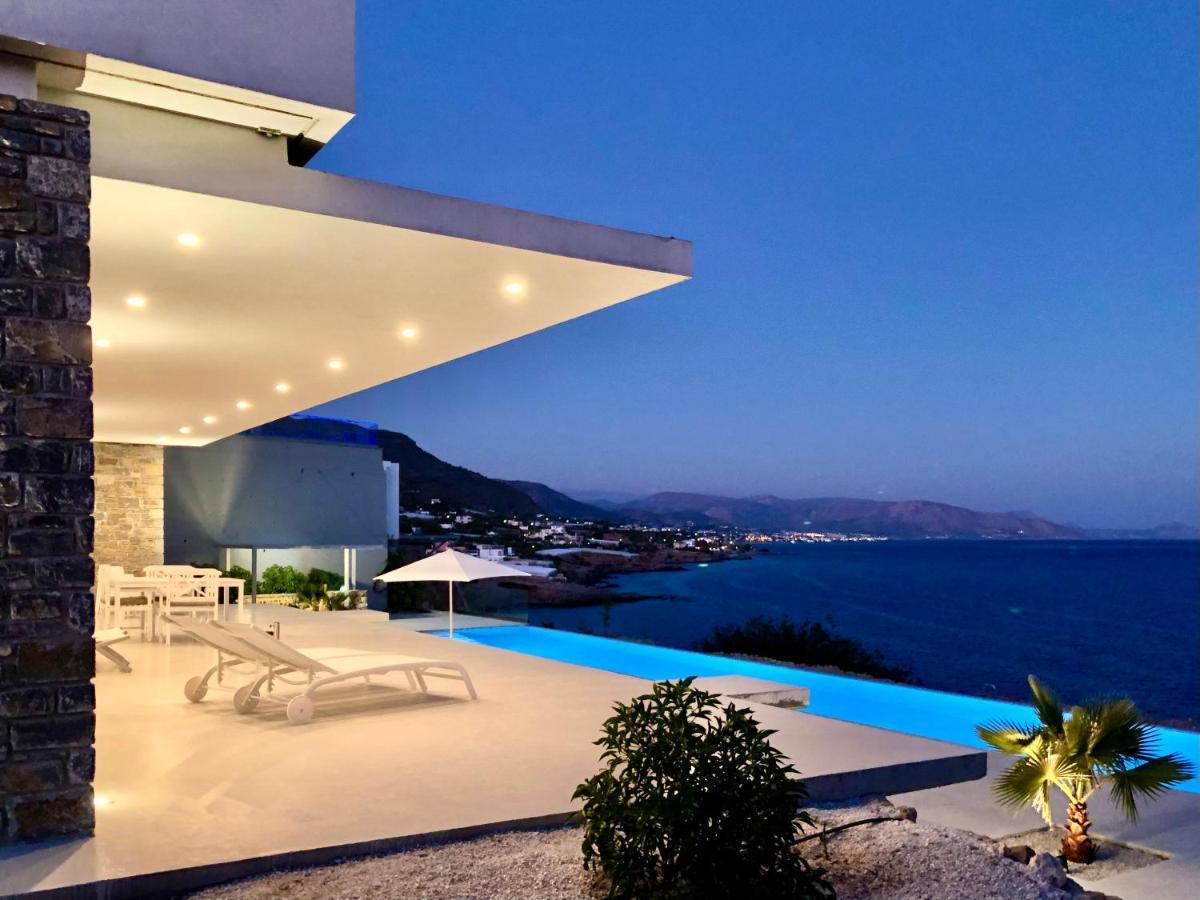 Kuro Beach House - Oceanfront Luxury & 25M Pool Achlia Exterior photo
